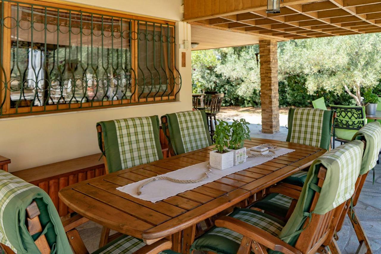 Villa Umami Makri Exterior photo