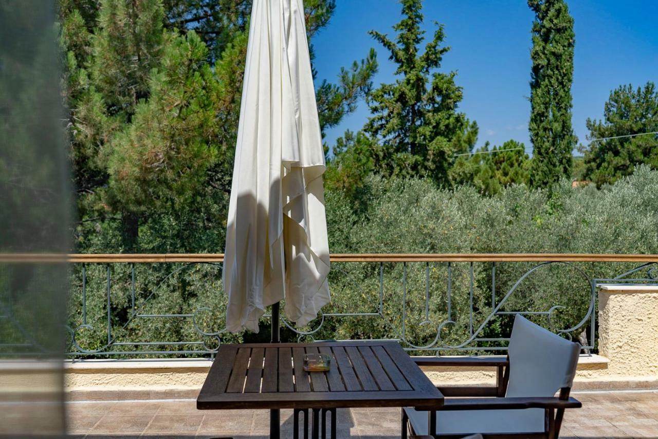 Villa Umami Makri Exterior photo